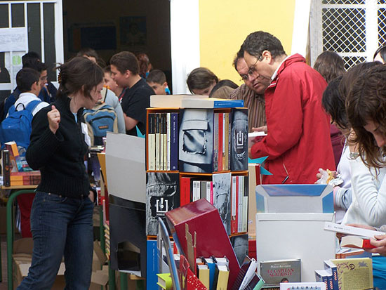 EL IES PRADO MAYOR CELEBRA EL DÍA DEL LIBRO, Foto 1