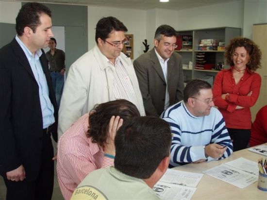 EL CONCEJAL DE SERVICIOS AL CIUDADANO VISITA LAS NUEVAS DEPENDENCIAS DEL SERVICIO DE APOYO PSICOSOCIAL, Foto 3