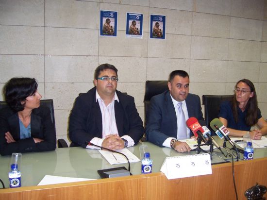 LA EXPOSICIÓN DE COOPERACIÓN AL DESARROLLO “25 ANIVERSARIO DE NUEVOS CAMINOS”, QUE PERMANECERÁ EN LA CONCEJALÍA DE PARTICIPACIÓN CIUDADANA, MUESTRA UN RECORRIDO POR EL TRABAJO QUE ESTA ONG HA REALIZADO EN LOS ÚLTIMOS AÑOS (2008), Foto 2