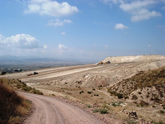 IZQUIERDA UNIDA DENUNCIA LA EXISTENCIA DE CANTERAS ILEGALES Y DESMONTES DE TERRENOS EN LA PEDANIA DE LEBOR DE TOTANA, Foto 3