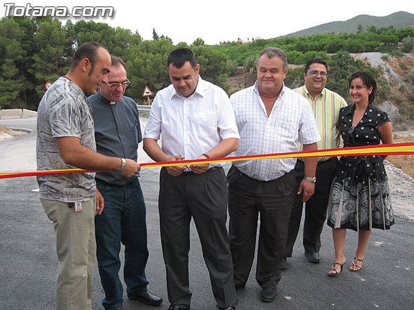 SE INAUGURA LA VÍA QUE COMUNICA LA ERMITA DE LA HUERTA CON EL CAMINO DEL HUERTO CORONELA COINCIDIENDO CON LA CELEBRACIÓN DE LAS FIESTAS DE ESTA DIPUTACIÓN (2007), Foto 1