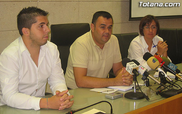 INVERTIRÁN  UN TOTAL DE 6 MILLONES DE EUROS PARA SOLVENTAR LOS PROBLEMAS DEL SUMINISTRO ELÉCTRICO EN EL MUNICIPIO DURANTE LAS PRÓXIMAS DOS DÉCADAS, Foto 3