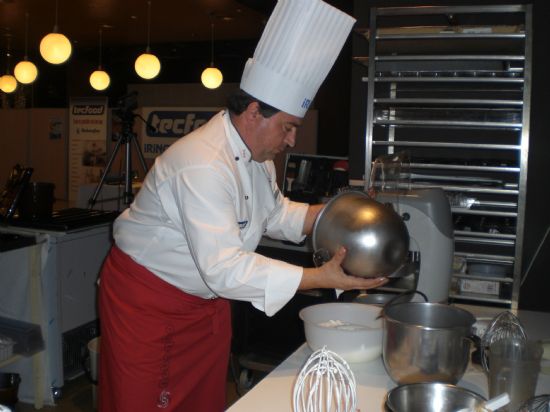 “I ENCUENTRO DE ASOCIACIONES PROFESIONALES DE PASTELERÍA Y HOSTELERÍA” (2007), Foto 4