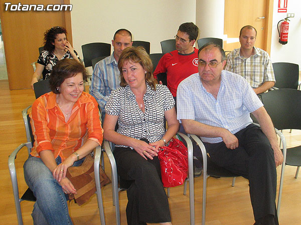 PREMIAN CON 3.000 EUROS A UN TOTAL DE 5 PROYECTOS DEL CERTAMEN “INNOVACIÓN EDUCATIVA 2006/2007”, Foto 5