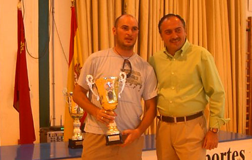 ESTUCTURAS DEICAN SE PROCLAMA CAMPEÓN DE LAS 24 HORAS DE FÚTBOL SALA CIUDAD DE TOTANA, Foto 3