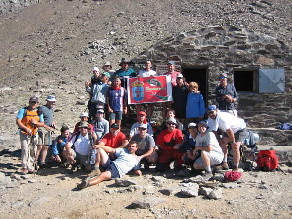 EL CLUB SENDERISTA DE TOTANA CIERRA SU TEMPORADA TOCANDO LA CIMA DE LA PENINSULA IBERICA, Foto 2