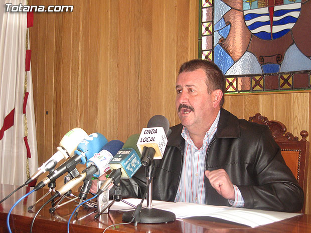 EL PARTIDO SOCIALISTA ANUNCIA QUE PONDRÁ EL CASO DE LAS OBRAS DEL COLEGIO SAN JOSÉ EN MANOS DE LA JUSTICIA, Foto 1