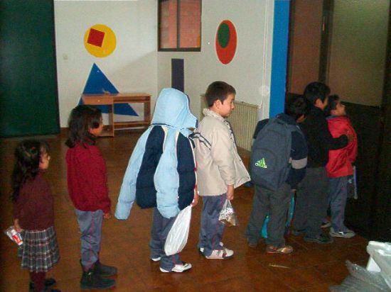 EL PROYECTO “ENLACE”, QUE SE PONE EN MARCHA COMO UNA EXPERIENCIA PILOTO EN LA LOCALIDAD, OFRECE ATENCIÓN A LOS NIÑOS Y NIÑAS CUYOS PADRES EMPIEZAN A TRABAJAR ANTES DE LAS NUEVE DE LA MAÑANA, Foto 1