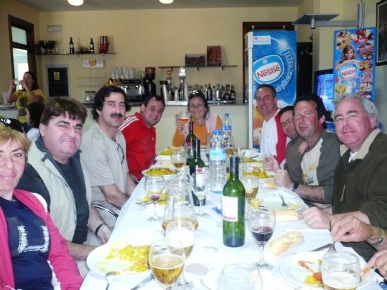 LA CONCEJALÍA DE DEPORTES ORGANIZÓ UNA RUTA DE SENDERISMO POR LAS PLAYAS VÍRGENES DEL PUERTO DE MAZARRÓN, QUE CONTÓ CON LA PARTICIPACIÓN DE 33 SENDERISTAS (2008), Foto 6