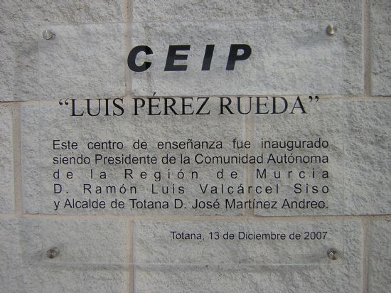 MÁS DE UNA VEINTENA DE DOCENTES INAUGURAN EL CENTRO DE PROFESORES Y RECURSOS DE LA LOCALIDAD, UBICADO EN EL COLEGIO “LUÍS PÉREZ RUEDA, Foto 5
