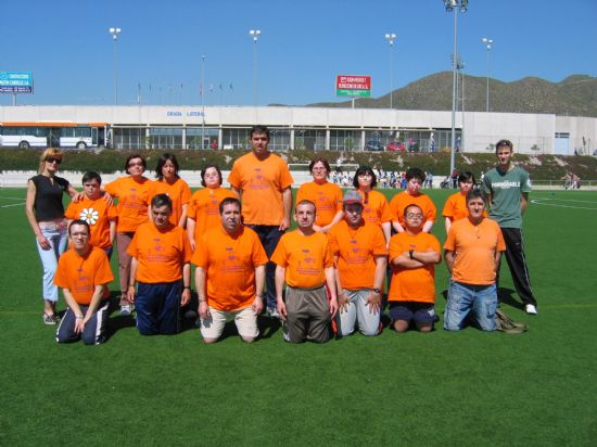 UN TOTAL DE 14 ALUMNOS DEL CENTRO OCUPACIONAL “JOSÉ MOYÁ” PARTICIPAN EN EL CAMPEONATO REGIONAL DE FUTBOL 7 DISPUTADO EN LORCA, Foto 1