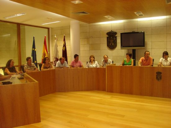 EL CURSO ESCOLAR 2007/08 COMIENZA HOY CON LA INCORPORACIÓN DE 3.185 ALUMNOS A LAS AULAS DE EDUCACIÓN PRIMARIA Y SECUNDARIA, 420 MÁS QUE EL PASADO AÑO, Foto 1