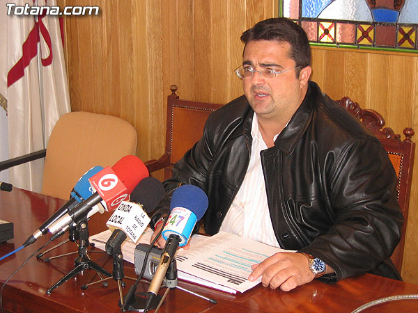 EL CONCEJAL DE URBANISMO REITERA QUE EL PLAN GENERAL MUNICIPAL DE ORDENACIÓN ES UN DOCUMENTO “FLEXIBLE, ABIERTO Y DE TODOS”, Foto 1