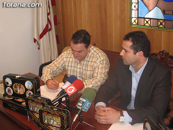 LA CONCEJALÍA DE ARTESANÍA SUSCRIBE UN CONVENIO CON LA ASOCIACIÓN DE PASTELEROS ARTESANOS PARA PROMOCIONAR LOS PRODUCTOS ARTESANOS LOCALES, Foto 3