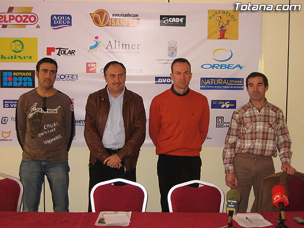 LA “I MARCHA MEMORIAL DOMINGO PELEGRÍN” ORGANIZADA POR EL “CLUB CICLISTA SANTA EULALIA” Y LA CONCEJALÍA DE DEPORTES, SE CELEBRARÁ ESTE DOMINGO 16 DE DICIEMBRE (2007), Foto 1