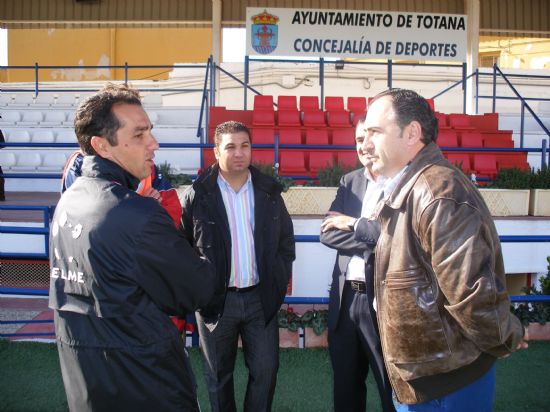 EL CIUDAD DE MURCIA, EQUIPO PROFESIONAL DE LA SEGUNDA DIVISIÓN A, UTILIZA ESTA SEMANA LAS INSTALACIONES DEL ESTADIO MUNICPAL “JUAN CAYUELA” PARA SUS ENTRENAMIENTOS, Foto 4