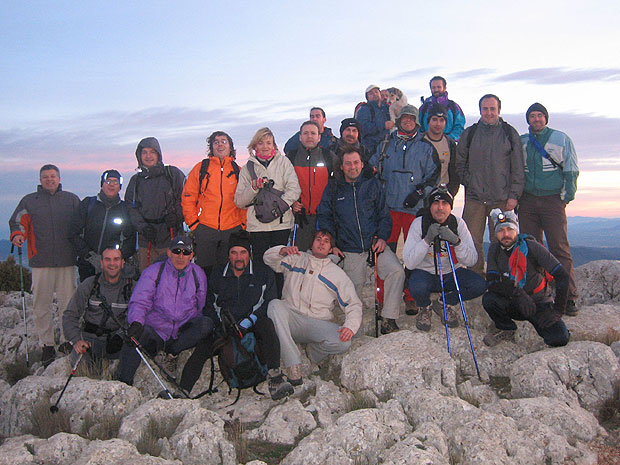 EL CLUB SENDERISTA DE TOTANA REALIZÓ UNA DE LAS MÁS ESPECTACULARES RUTAS POR SIERRA ESPUÑA, Foto 3