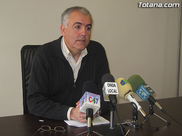 EL PSOE OFRECIÓ UNA RUEDA DE PRENSA PARA HACER UNA VALORACIÓN DE LA MANIFESTACIÓN DEL PASADO VIERNES, ENTRE OTROS ASUNTOS, Foto 1