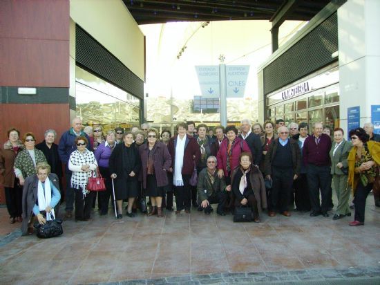 EL CENTRO MUNICIPAL DE PERSONAS MAYORES ORGANIZA UN PROGRAMA QUE CONTEMPLA MÁS DE UNA DECENA DE VIAJES Y SALIDAS QUE SE CELEBRARÁN HASTA EL MES DE JUNIO (2008), Foto 1