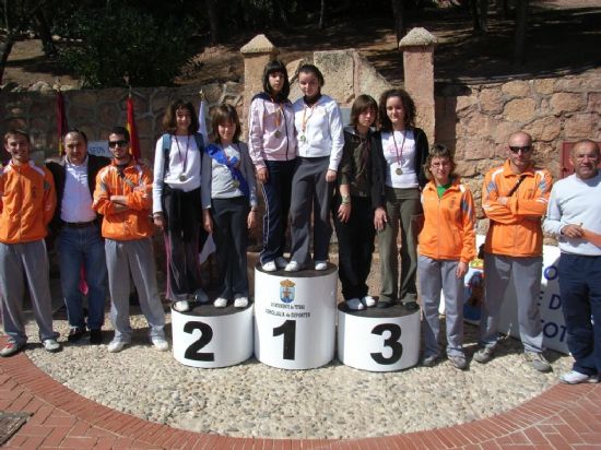 UN TOTAL DE 80 ESCOLARES DE LOS DIFERENTES CENTROS DE ENSEÑANZA DEL MUNICIPIO PARTICIPAN EN LA JORNADA ESCOLAR DE ORIENTACIÓN EN LA SANTA, ORGANIZADA POR LA CONCEJALÍA DE DEPORTES Y EL CLUB DE ORIENTACIÓN DE TOTANA, Foto 5
