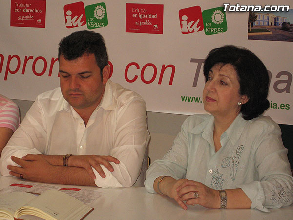 IU + LOS VERDES OFRECIÓ UNA RUEDA DE PRENSA PARA HACER UNA VALORACIÓN DE LA PRECAMPAÑA, ASÍ COMO PARA MARCAR LAS LÍNEAS DE LA CAMPAÑA ELECTORAL, Foto 3