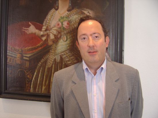 LA CONCEJALÍA DE HACIENDA INFORMA SOBRE EL COBRO RELATIVO A LOS RECIBOS DEL IMPUESTO DE ACTIVIDADES ECONÓMICAS EN EL AÑO 2005, Foto 2