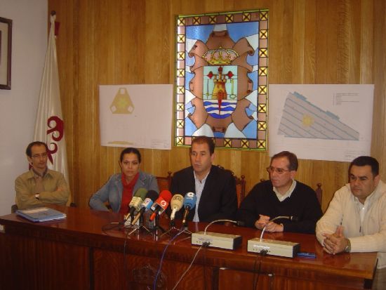 OBRAS REMODELACIÓN PLAZA CONSTITUCIÓN DONDE SE COLOCARÁ TEMPLETE LA SANTA FINALIZARÁN COINCIDIENDO FIESTAS PATRONALES, Foto 1