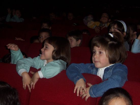 ARRANCA LA “XVI SEMANA TEATRO INFANTIL”, QUE SE CELEBRARÁ HASTA EL 21 DE NOVIEMBRE EN EL CENTRO SOCIOCULTURAL “LA CÁRCEL”, CON LA REPRESENTACIÓN DE LA OBRA DE TÍTERES Y MARIONETAS “LA CENICIENTA”, Foto 7