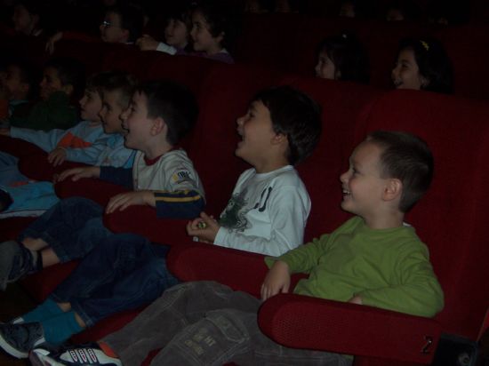 ARRANCA LA “XVI SEMANA TEATRO INFANTIL”, QUE SE CELEBRARÁ HASTA EL 21 DE NOVIEMBRE EN EL CENTRO SOCIOCULTURAL “LA CÁRCEL”, CON LA REPRESENTACIÓN DE LA OBRA DE TÍTERES Y MARIONETAS “LA CENICIENTA”, Foto 8