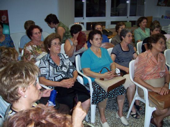 LAS ASOCIACIONES DE MUJERES DE TOTANA CONFECCIONAN UN AMPLIO PROGRAMA DE ACTIVIDADES RELATIVAS A LA IGUALDAD DE OPORTUNIDADES DURANTE LOS MESES DE FEBRERO Y MARZO (2008), Foto 1