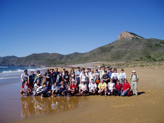 LA CONCEJALÍA DE DEPORTES ORGANIZA UNA SALIDA DE SENDERISMO POR EL PARQUE REGIONAL DE CALBLANQUE   , Foto 2