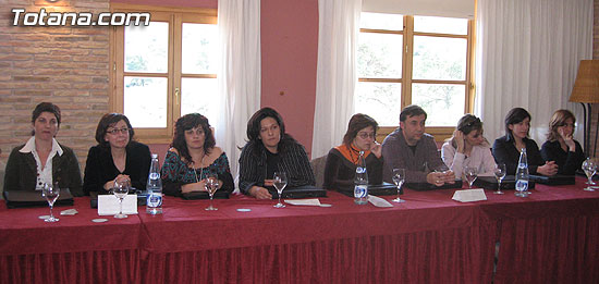 TÉCNICOS Y POLÍTICOS DE LOS AYUNTAMIENTOS DE TOTANA, CIEZA Y PUERTOS LUMBRERAS PARTICIPAN, POR VEZ PRIMERA, EN UN ENCUENTRO DE SENSIBILIZACIÓN EN IGUALDAD Y TRANSVERSALIDAD DE GÉNERO, Foto 6