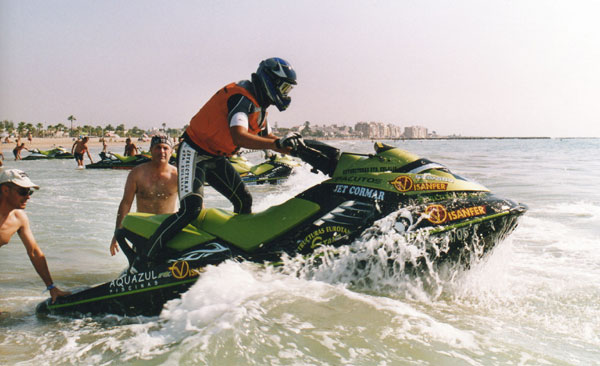 El Totanero Antonio Costa se mantiene líder en la 2ª prueba  del  Open Nacional de motos de agua celebrado en Castellón, Foto 3