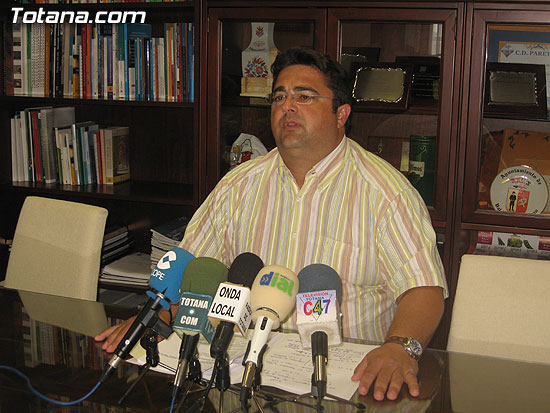 EL AYUNTAMIENTO DE TOTANA ADQUIRIRÁ UNA NUEVA UVI-MÓVIL PARA DAR SERVICIO 24 HORAS CON PROFESIONALES DEL CENTRO DE SALUD, Foto 1