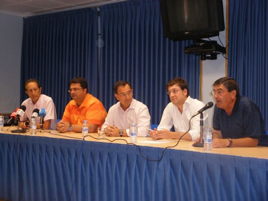EL CONSEJERO BASCUÑANA CLAUSURA LAS “III JORNADAS ANDERSEN PARA AFECTADOS DE HEMOFILIA CON INHIBIDOR” DESARROLLADAS EN EL CENTRO DE DÍA Y FORMACIÓN PERMANENTE DE HEMOFILIA EN “LA CHARCA”, Foto 3