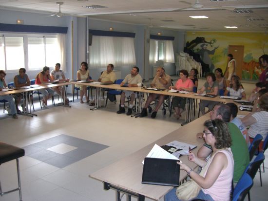EL CONSEJERO BASCUÑANA CLAUSURA LAS “III JORNADAS ANDERSEN PARA AFECTADOS DE HEMOFILIA CON INHIBIDOR” DESARROLLADAS EN EL CENTRO DE DÍA Y FORMACIÓN PERMANENTE DE HEMOFILIA EN “LA CHARCA”, Foto 6