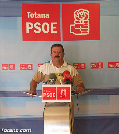EL PSOE ASEGURA QUE EL PP ENDEUDA A LOS TOTANEROS CON 24 MILLONES DE EUROS (4.000 MILLONES DE PESETAS), Foto 1