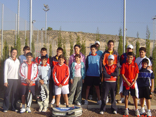 2º JORNADA DE LIGA REGIONAL DE TENIS INTERESCUELAS ENTRE EL CLUB DEPORTIVO SIERRA ESPUÑA Y CLUB DE TENIS ÁGUILAS, Foto 2