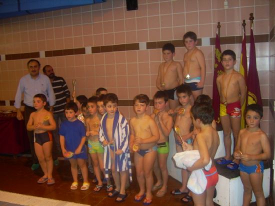 UN TOTAL DE 32 NADADORES DE TOTANA PARTICIPAN EN EL “I TROFEO DE NATACIÓN INTERESCUELAS VALLE DE GUADALENTÍN” CELEBRADO EN LORCA (2008), Foto 1