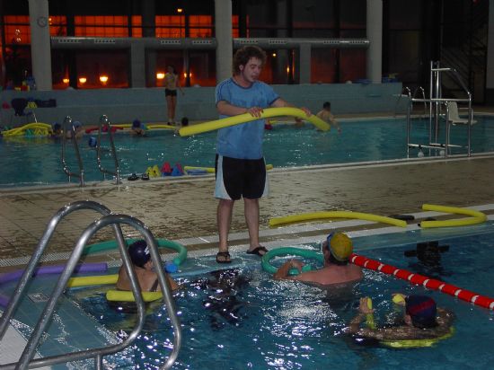 EL PRÓXIMO 1 DE MARZO SE ABRE EL PLAZO DE INSCRIPCIÓN PARA LAS ACTIVIDADES ACUÁTICAS QUE SE DESARROLLARÁN EN LA PISCINA CUBIERTA DURANTE EL SEGUNDO TRIMESTRE DE 2007, Foto 1