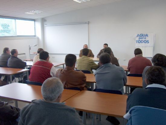 CENTRO DESARROLLO LOCAL ACOGE REUNIÓN CONSTITUCIÓN ASOCIACIÓN DE TRANSPORTISTAS SANTA EULALIA DE TOTANA , Foto 1