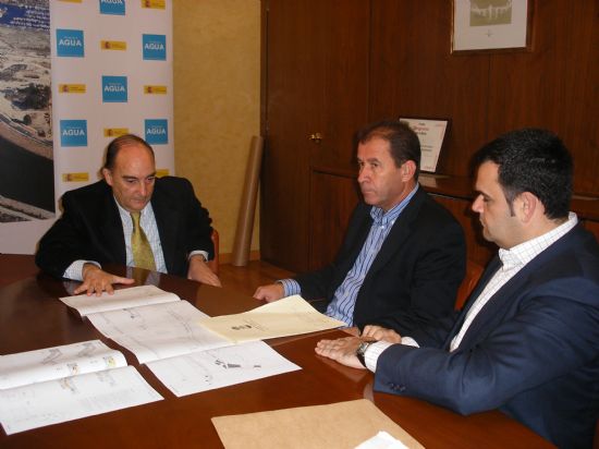 LA CONFEDERACIÓN HIDROGRÁFICA DEL SEGURA SE MUESTRA RECEPTIVA A CUBRIR LA RAMBLA DE LA SANTA A SU PASO POR EL CASCO URBANO, Foto 1