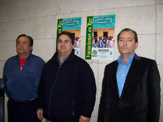 LAS FAMILIAS TOTANERAS QUE QUIERAN ACOGER A NIÑOS SAHARAUIS A TRAVÉS DEL PROGRAMA “VACACIONES EN PAZ”, DURANTE LOS MESES DE JULIO Y AGOSTO, TENDRÁN QUE PRESENTAR LA SOLICITUD ANTES DEL 30 DE ABRIL, Foto 2