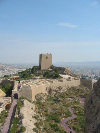 EL CLUB SENDERISTA VIAJARÁ  AL CORAZON MEDIEVAL DE LA CIUDAD DEL SOL, Foto 2