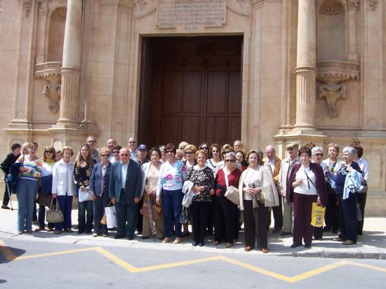 LA OFICINA DE TURISMO REALIZA UNA VISITA GUIADA POR EL MUNICIPIO A UN GRUPO INTEGRADO POR 52 PROFESORES JUBILADOS DE MURCIA (2008), Foto 1