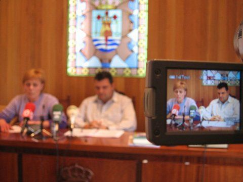 SEGUN IU EL AYUNTAMIENTO DE TOTANA DA MARCHA ATRÁS EN EL CONCURSO DE RECOGIDA DE BASURA, 6 MESES DESPUÉS DE INICIAR EL PROCESO. UN CASO SIN PRECEDENTES EN LA REGIÓN, Foto 2
