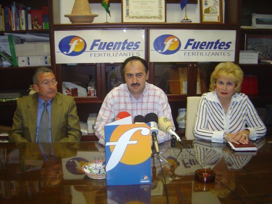 AYUNTAMIENTO ORGANIZA MARATÓN ACUÁTICO EL PRÓXIMO SÁBADO A BENEFICIO ASOCIACIÓN ESPAÑOLA LUCHA CONTRA EL CÁNCER EN TOTANA   , Foto 1