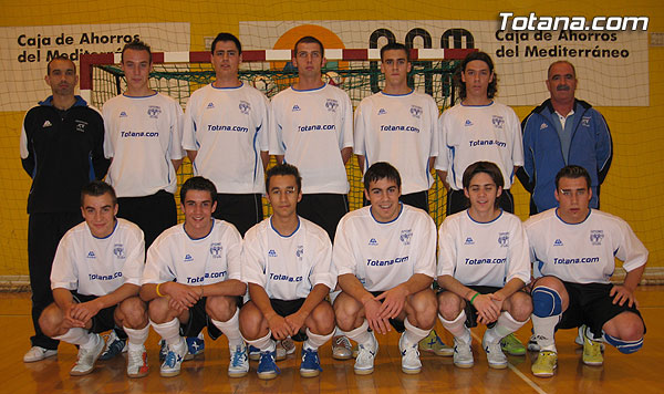 LAS DIFERENTES CATEGORÍAS DEL C.F.S. CAPUCHINOS SE PRESENTAN EN EL PABELLÓN MUNICIPAL MANOLO IBÁÑEZ, Foto 5