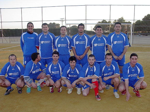 EL EQUIPO MUEBLES MONDRIÁN LIDERA LA II LIGA DE FÚTBOL AFICIONADO “JUEGA LIMPIO” TRAS LA PRIMERA VUELTA DE LA COMPETICIÓN, Foto 2