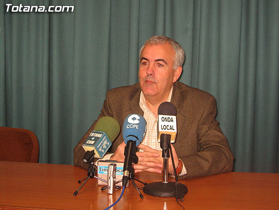 EL PSOE ASEGURA QUE LOS CONCEJALES DEL PP PUEDEN SER COMPLICES DE UNA GRAVE IRREGULARIDAD EN LAS OBRAS DE LA CASA DE “LOS CARLOS”, Foto 2